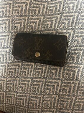 Louis Vuitton Monogram Key & Card Holder in Dark Brown